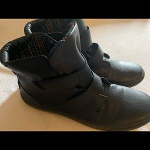Black blowfish boots only worn once